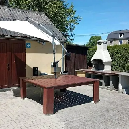Le Repos'han 아파트 한수르레세